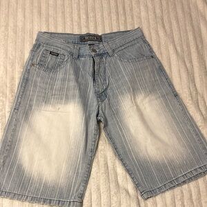Avirex Blue Jean Shorts with Faded Denim and Knee-Length Cut
